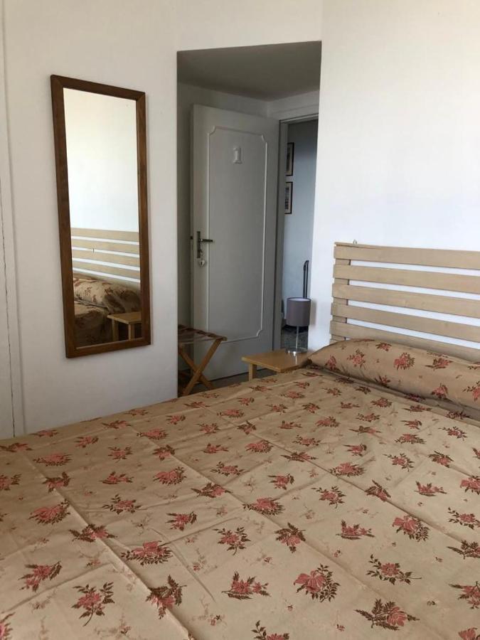 Castello - Solo Pernotto Hotel Купра Маритима Екстериор снимка